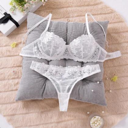 Women's Sexy Themed Lingerie Set